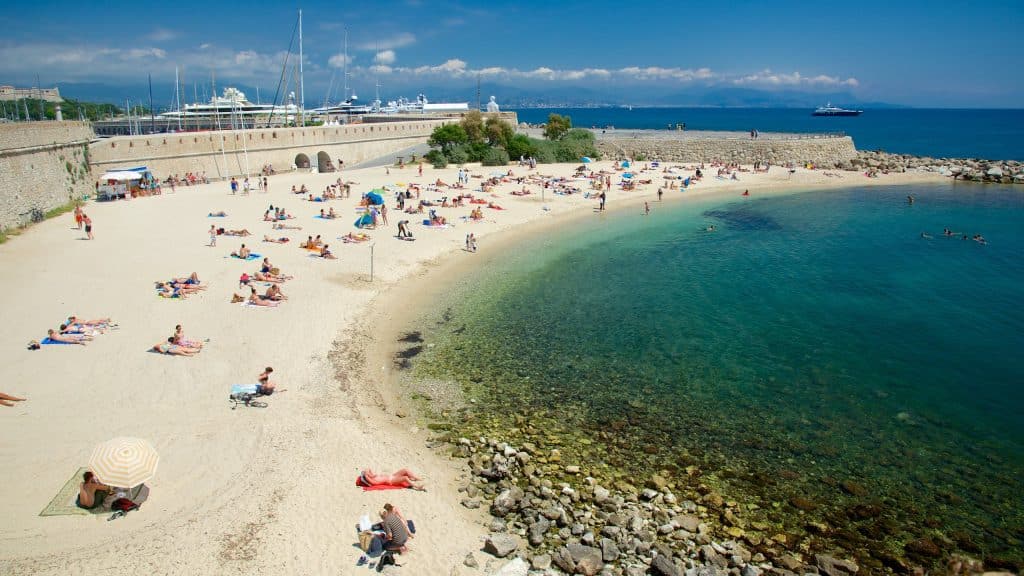 Plage à antibes